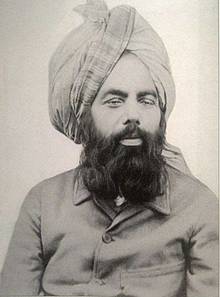 https://upload.wikimedia.org/wikipedia/commons/thumb/a/a7/Hadhrat_Mirza_Ghulam_Ahmad2.jpg/330px-Hadhrat_Mirza_Ghulam_Ahmad2.jpg